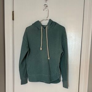 Universal threads- Green Hoodie Sweater- size medium